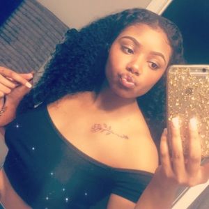 Meet your Posher, Ty